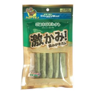 Que xanh da bò thơm miệng Doggyman gói 10 cây - gói