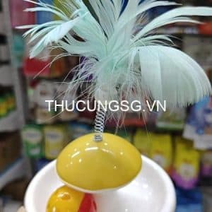 Đồ chơi lật đật lông vũ và banh